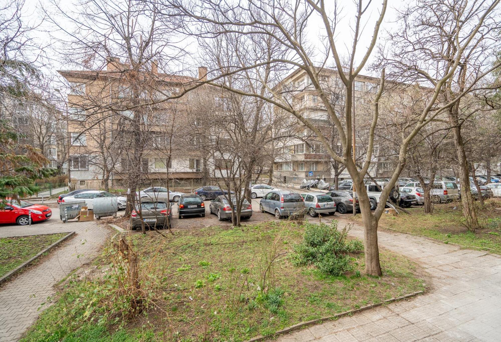 Top Location Central New & Spacious 3 Bdr Apt Medical Academy Sofia Ngoại thất bức ảnh